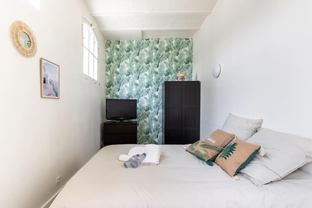 Magnifique Studio Au Coeur De Vincennes Apartment Exterior photo